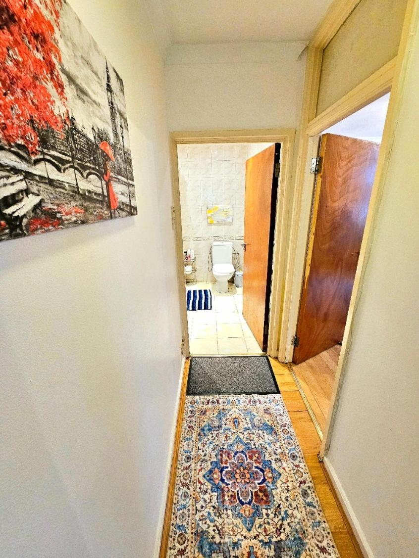 Bright & Spacious Home In Building With Lift, Right Next To Bayswater Station - Walk To Kensington Palace, Hyde Park, Little Venice & Notting Hill London Bagian luar foto