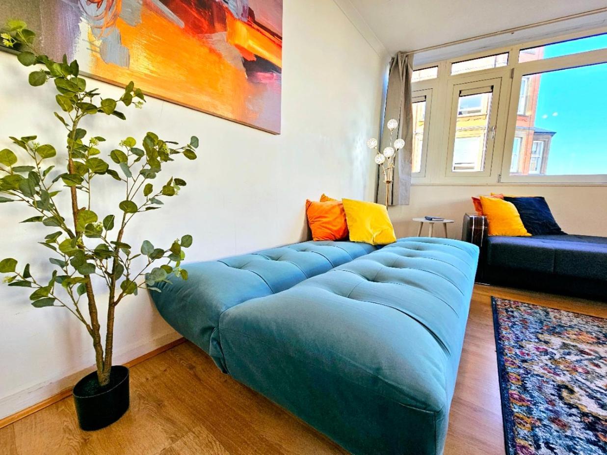 Bright & Spacious Home In Building With Lift, Right Next To Bayswater Station - Walk To Kensington Palace, Hyde Park, Little Venice & Notting Hill London Bagian luar foto