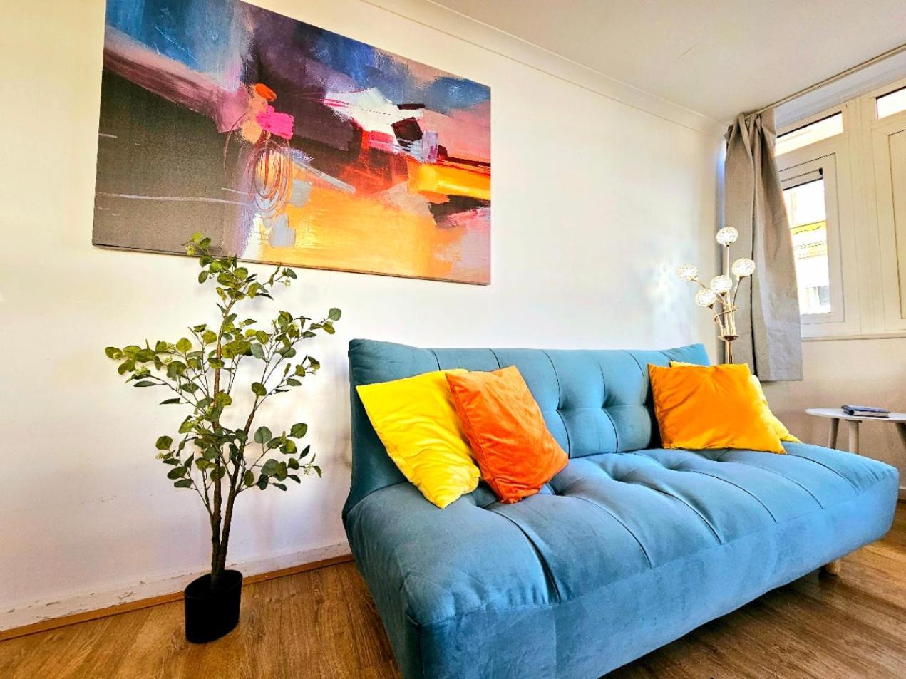 Bright & Spacious Home In Building With Lift, Right Next To Bayswater Station - Walk To Kensington Palace, Hyde Park, Little Venice & Notting Hill London Bagian luar foto