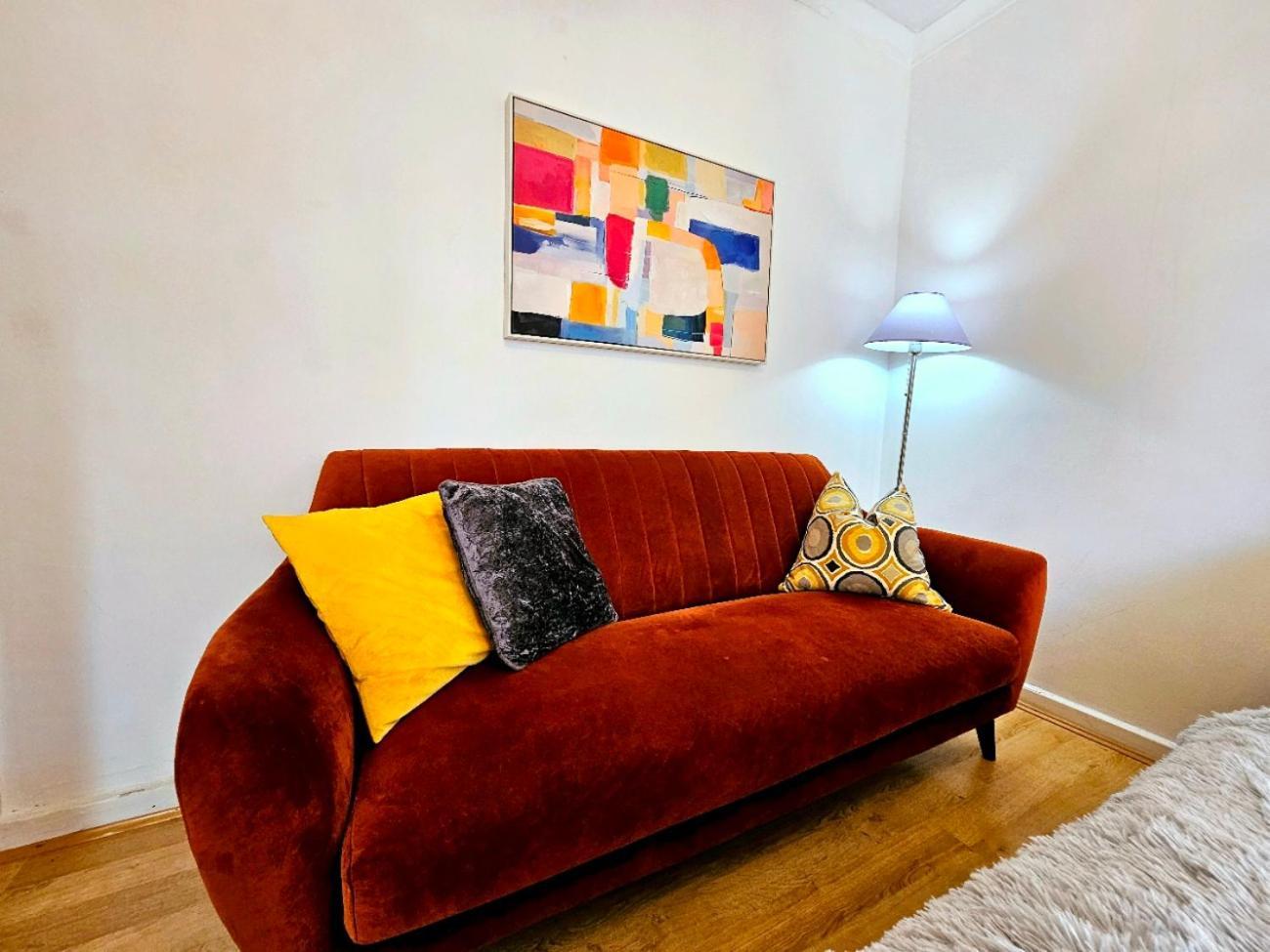Bright & Spacious Home In Building With Lift, Right Next To Bayswater Station - Walk To Kensington Palace, Hyde Park, Little Venice & Notting Hill London Bagian luar foto
